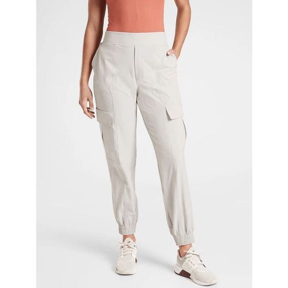 Athleta Chelsea Utility Jogger in Abalone Khaki 14 Womens - Picture 1 of 7